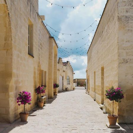 Bed and Breakfast Masseria Paralupi à Lecce Extérieur photo