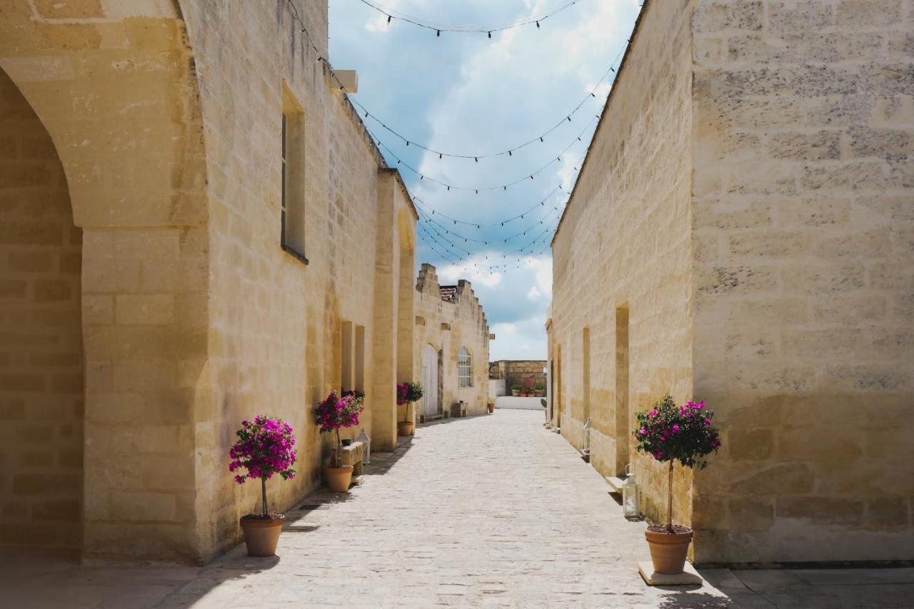 Bed and Breakfast Masseria Paralupi à Lecce Extérieur photo