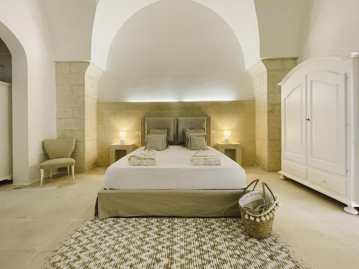 Bed and Breakfast Masseria Paralupi à Lecce Extérieur photo